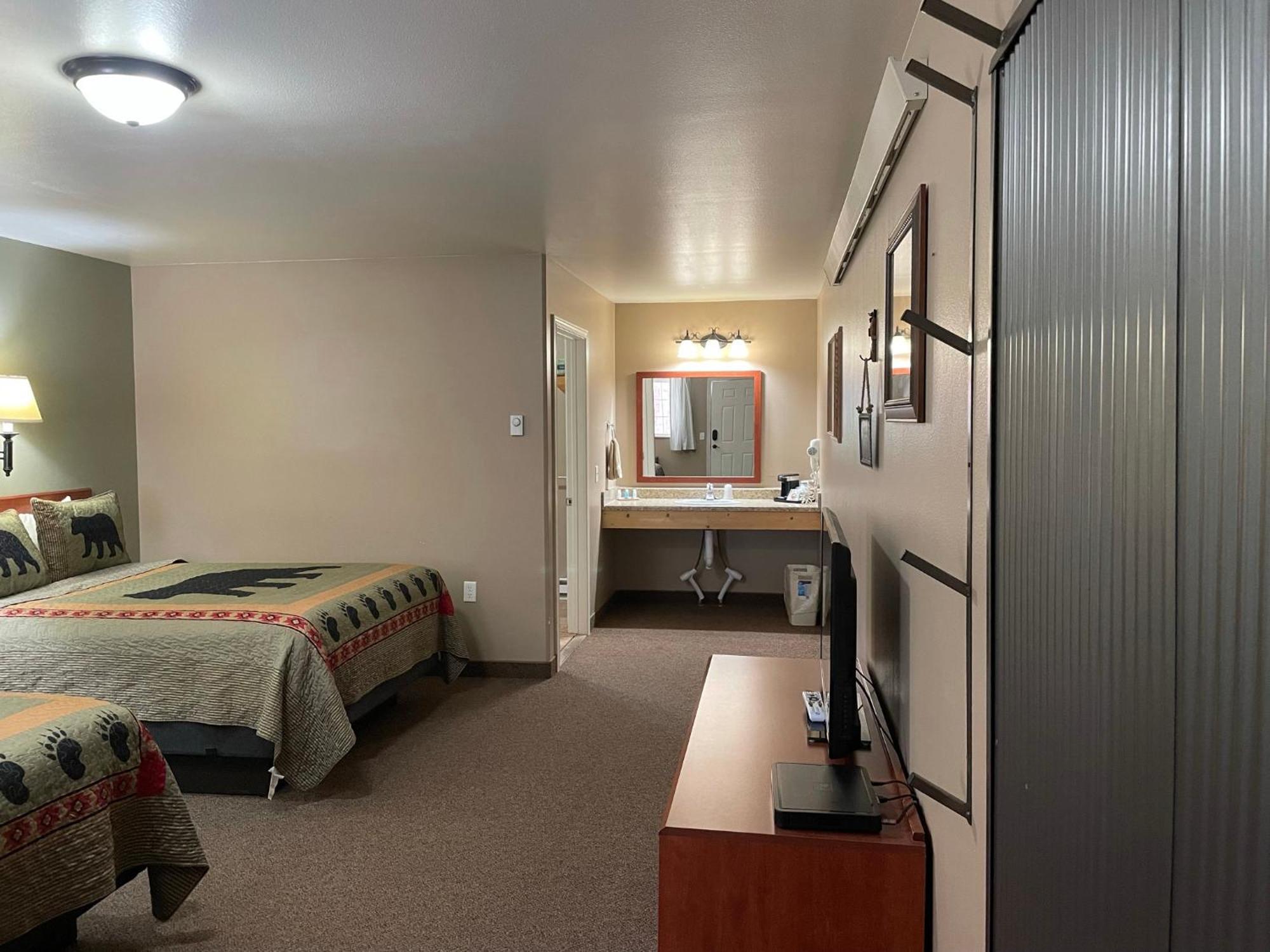 Antlers Lodge Cooke City Rom bilde