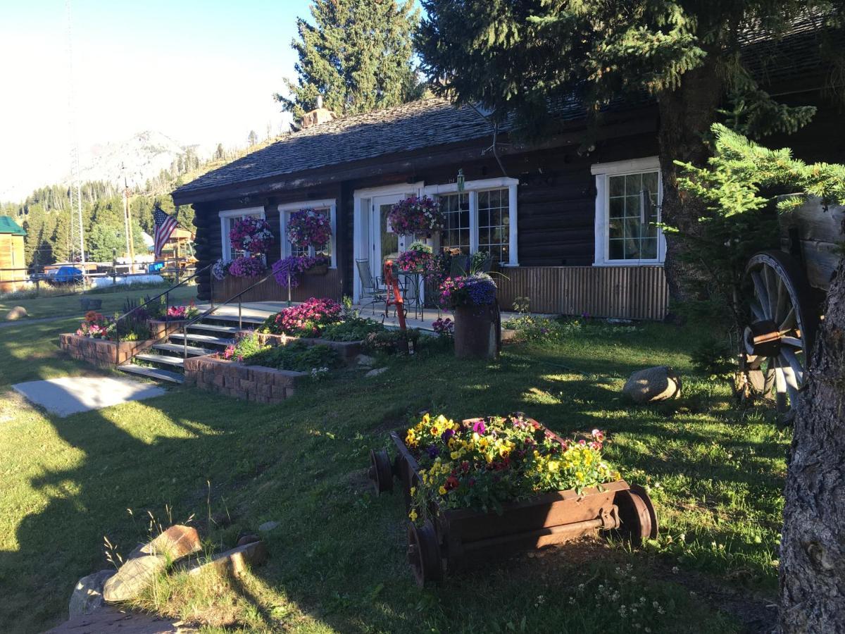 Antlers Lodge Cooke City Eksteriør bilde
