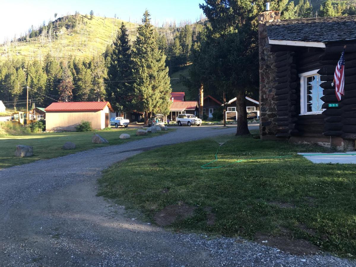 Antlers Lodge Cooke City Eksteriør bilde